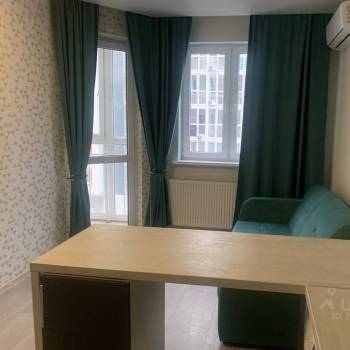 Сдается 1-комнатная квартира, 38 м²