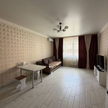 Сдается Многокомнатная квартира, 82 м²