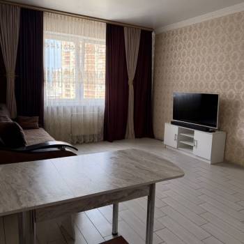 Сдается Многокомнатная квартира, 82 м²