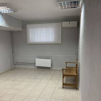 Сдается Нежилое помещение, 20 м²