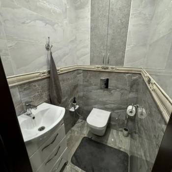 Сдается Многокомнатная квартира, 80,6 м²