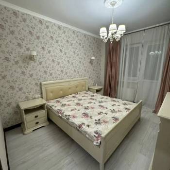 Сдается Многокомнатная квартира, 80,6 м²