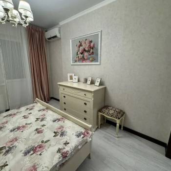 Сдается Многокомнатная квартира, 80,6 м²