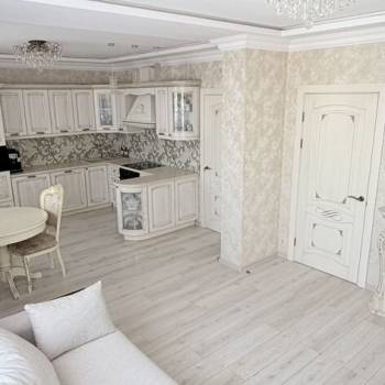 Продается 3-х комнатная квартира, 80,7 м²