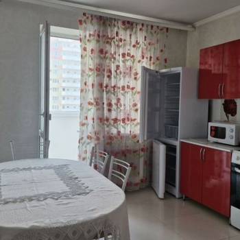 Сдается 1-комнатная квартира, 37 м²