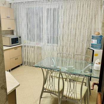 Сдается 2-х комнатная квартира, 59,8 м²