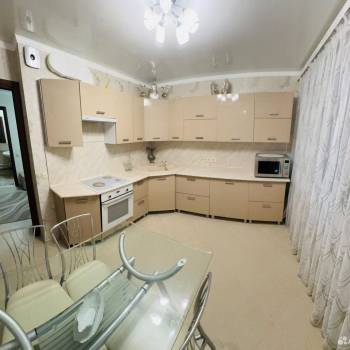 Сдается 2-х комнатная квартира, 59,8 м²