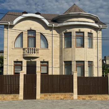 Продается Дом, 296 м²