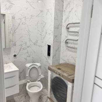 Сдается 2-х комнатная квартира, 82 м²
