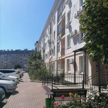 Продается 1-комнатная квартира, 40,3 м²