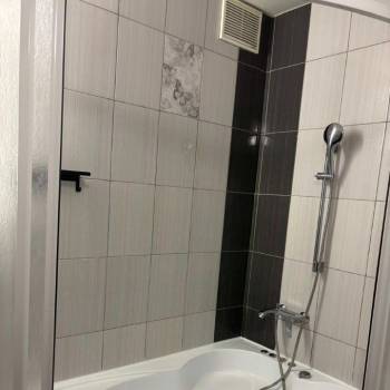 Сдается Многокомнатная квартира, 93 м²