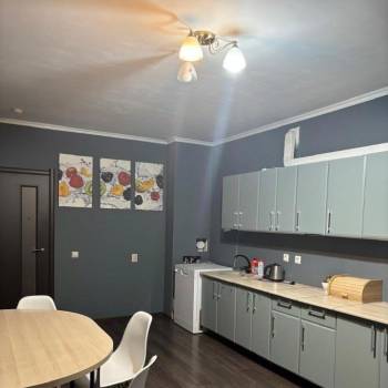 Сдается Многокомнатная квартира, 93 м²