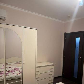 Сдается Многокомнатная квартира, 93 м²