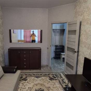Сдается 1-комнатная квартира, 37 м²