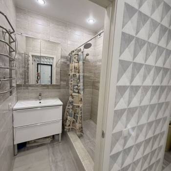 Сдается 2-х комнатная квартира, 63,6 м²