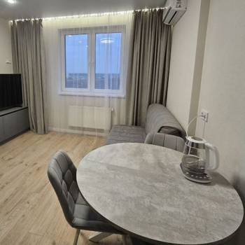 Продается 1-комнатная квартира, 38,1 м²