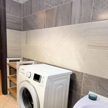 Сдается 2-х комнатная квартира, 65 м²