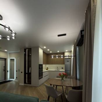 Сдается 2-х комнатная квартира, 72 м²