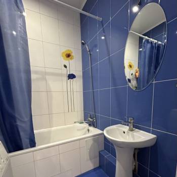 Сдается 2-х комнатная квартира, 67 м²