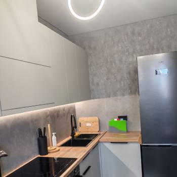 Сдается 1-комнатная квартира, 42 м²
