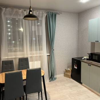 Сдается 2-х комнатная квартира, 53 м²