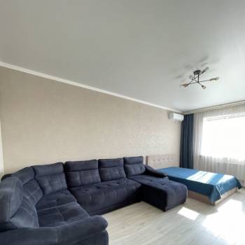 Сдается 1-комнатная квартира, 52 м²