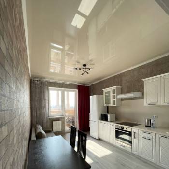 Сдается 1-комнатная квартира, 52 м²