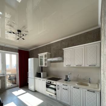 Сдается 1-комнатная квартира, 52 м²