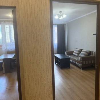 Сдается 1-комнатная квартира, 50 м²