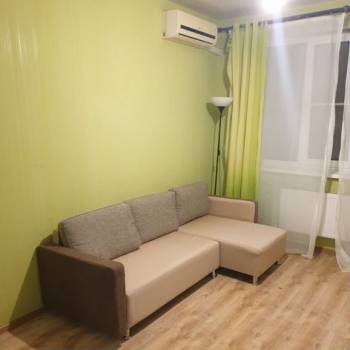 Сдается 1-комнатная квартира, 37 м²