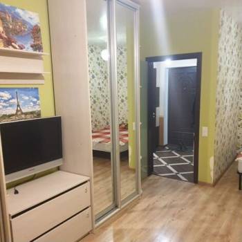 Сдается 1-комнатная квартира, 37 м²
