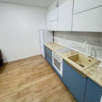 Сдается 1-комнатная квартира, 35 м²