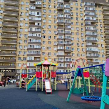 Продается 1-комнатная квартира, 37 м²