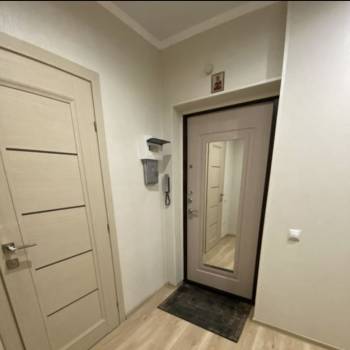 Сдается 1-комнатная квартира, 39 м²
