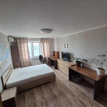 Сдается 2-х комнатная квартира, 58 м²