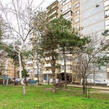 Продается 1-комнатная квартира, 35 м²