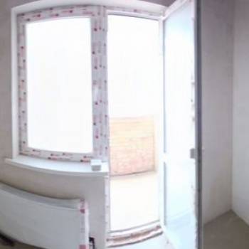 Продается 1-комнатная квартира, 35 м²