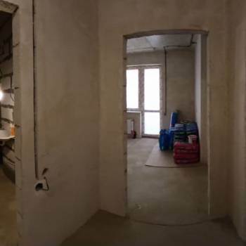 Продается 1-комнатная квартира, 35 м²