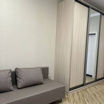 Продается 1-комнатная квартира, 34,1 м²