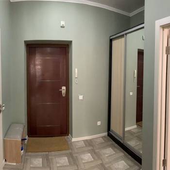 Сдается 1-комнатная квартира, 55 м²