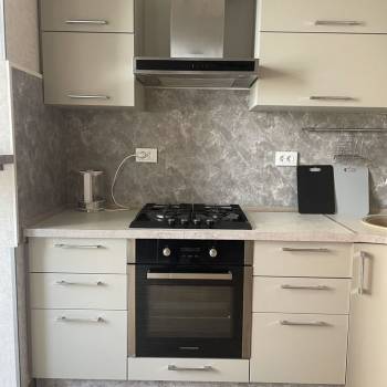 Сдается 1-комнатная квартира, 46 м²