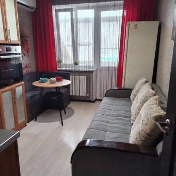 Сдается 1-комнатная квартира, 37 м²