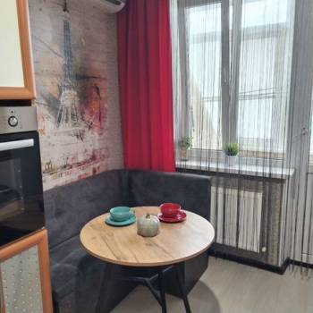 Сдается 1-комнатная квартира, 37 м²