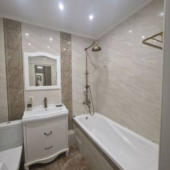 Сдается 1-комнатная квартира, 42,2 м²