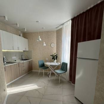 Сдается 1-комнатная квартира, 39 м²