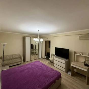 Сдается 1-комнатная квартира, 35 м²