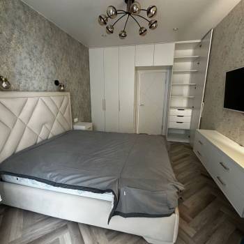 Сдается 2-х комнатная квартира, 65 м²