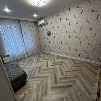 Сдается 2-х комнатная квартира, 65 м²