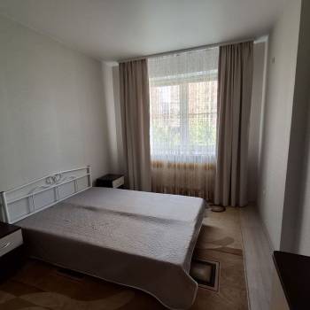 Сдается 2-х комнатная квартира, 60 м²