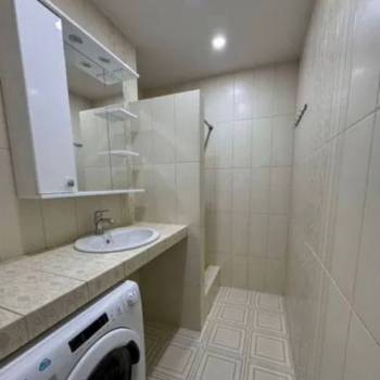 Сдается 2-х комнатная квартира, 65 м²
